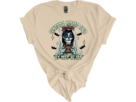 Cansada moms club short sleeve tee